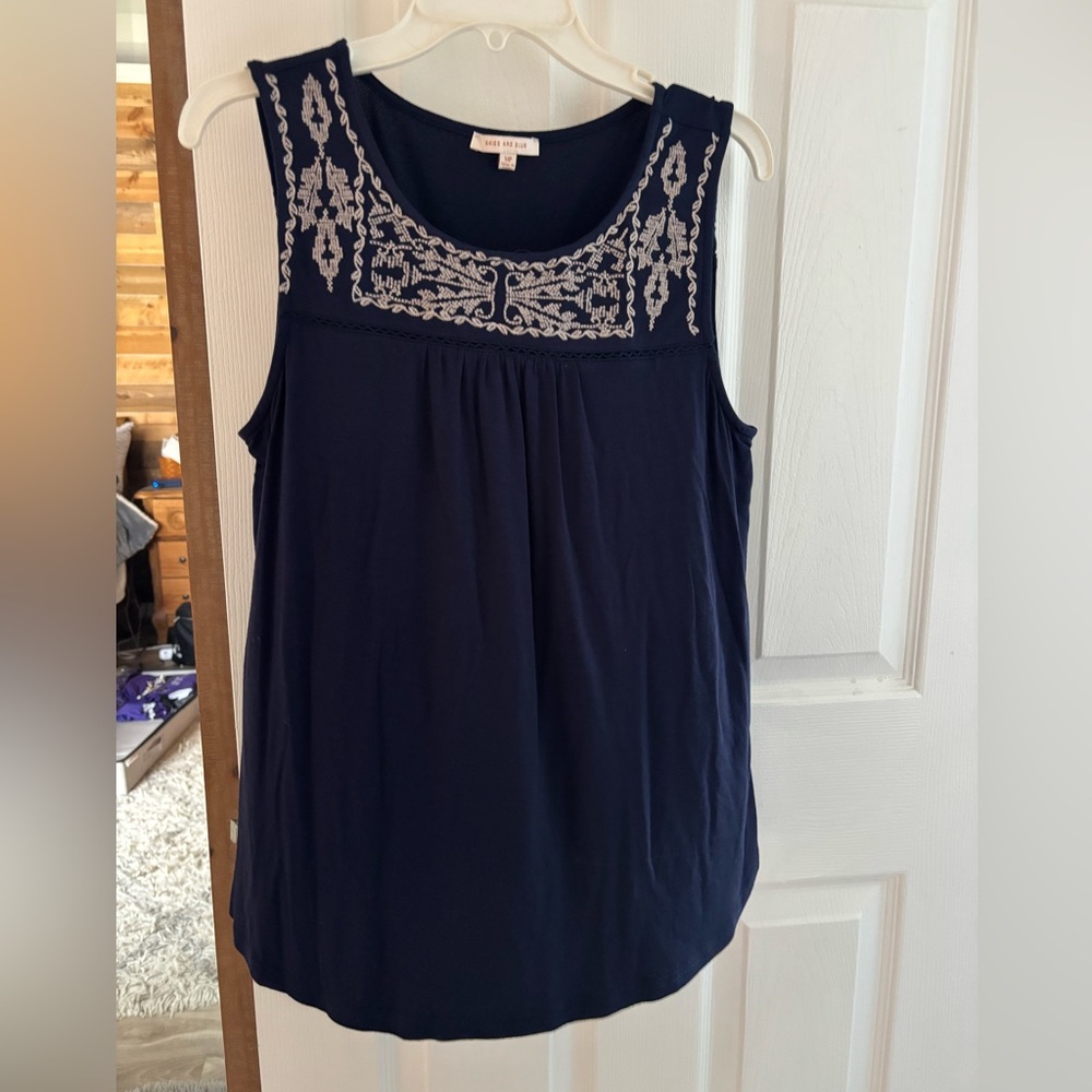 Embroidered Sleeveless Navy Top Size MediumP